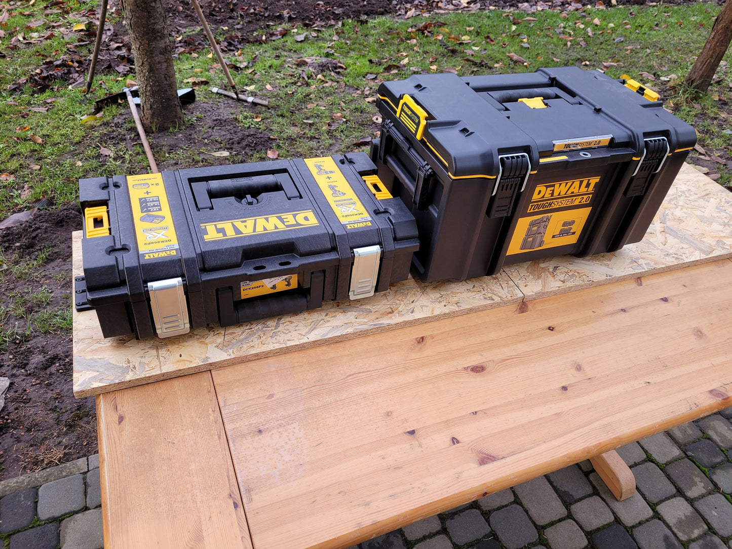 Double holder mount for Dewalt Toughsystem 1.0 and 2.0 (1 set)