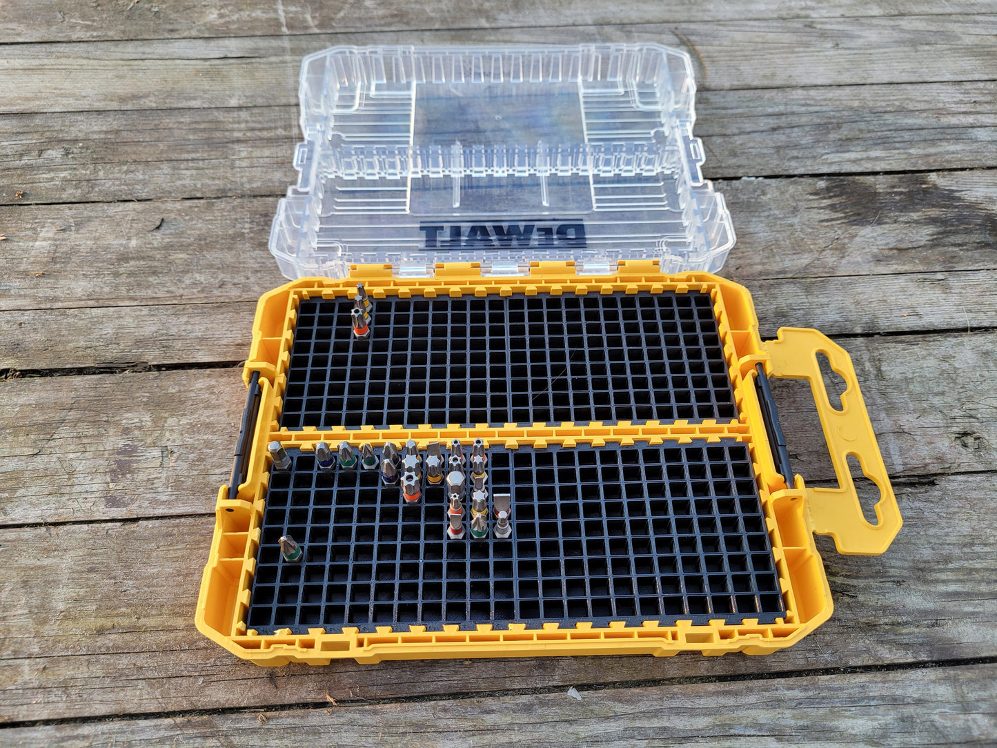Dewalt Medium tough case+ bit holders