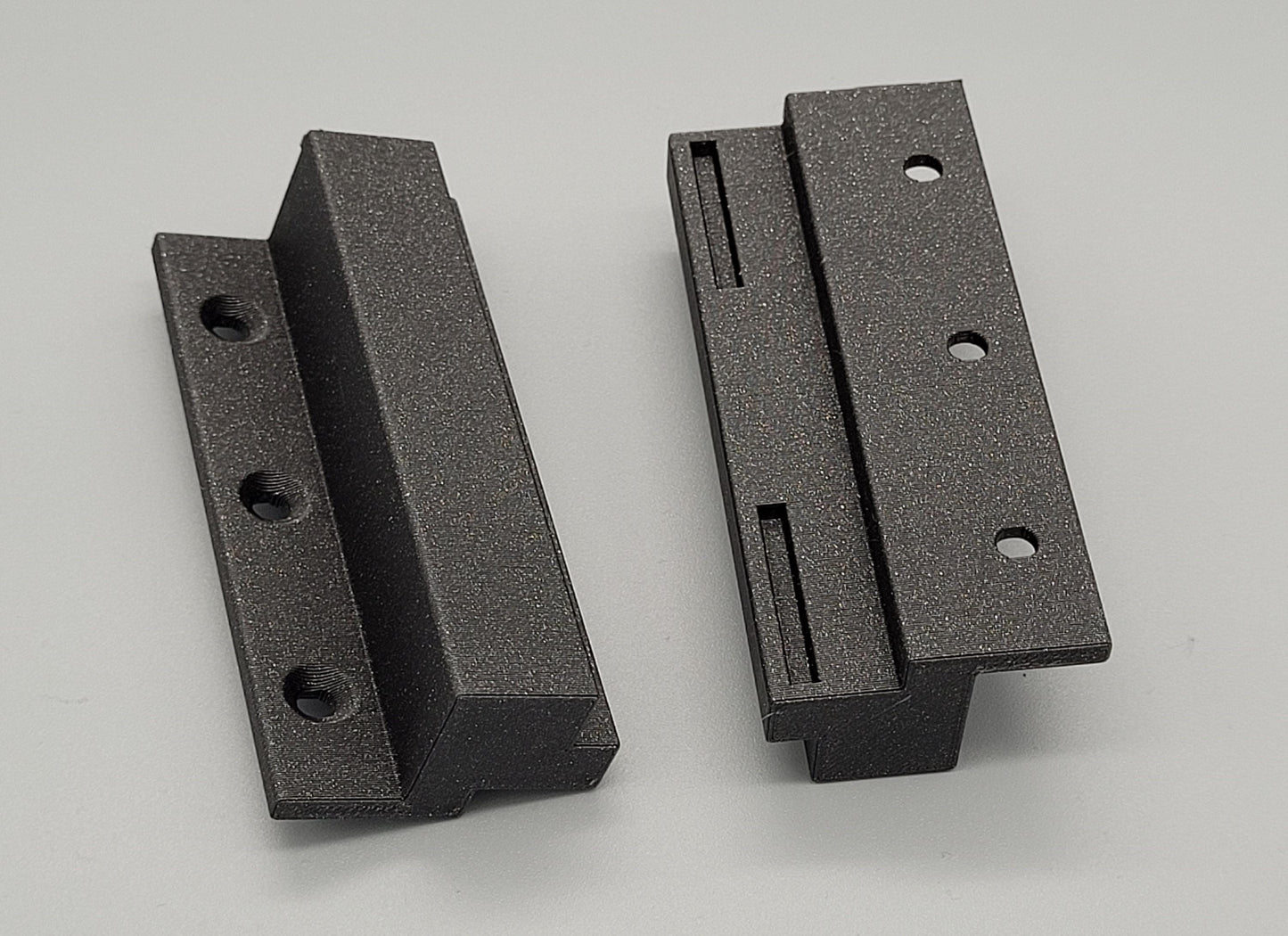 Clippable Toughsystem 1.0 tabletop mount (1 set)