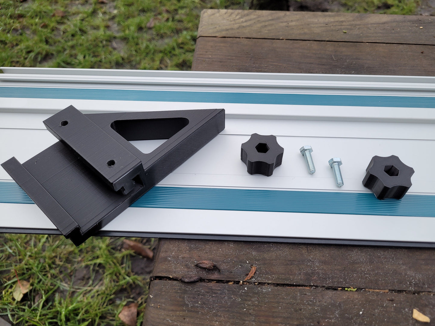 Track rail square fence for Makita rails