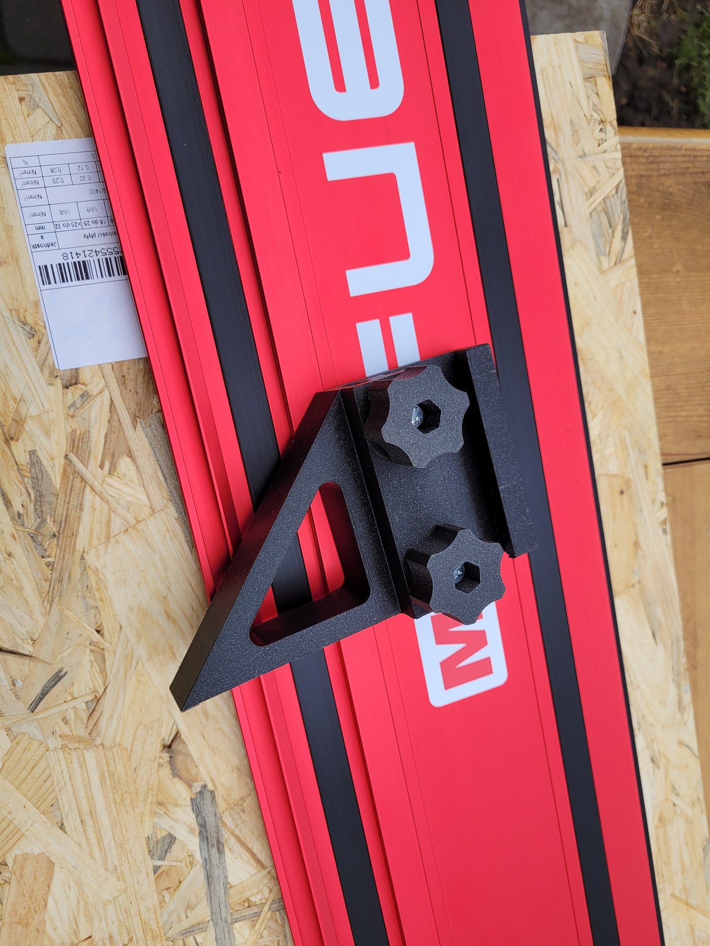 Track rail square fence for Milwaukee M18 rails