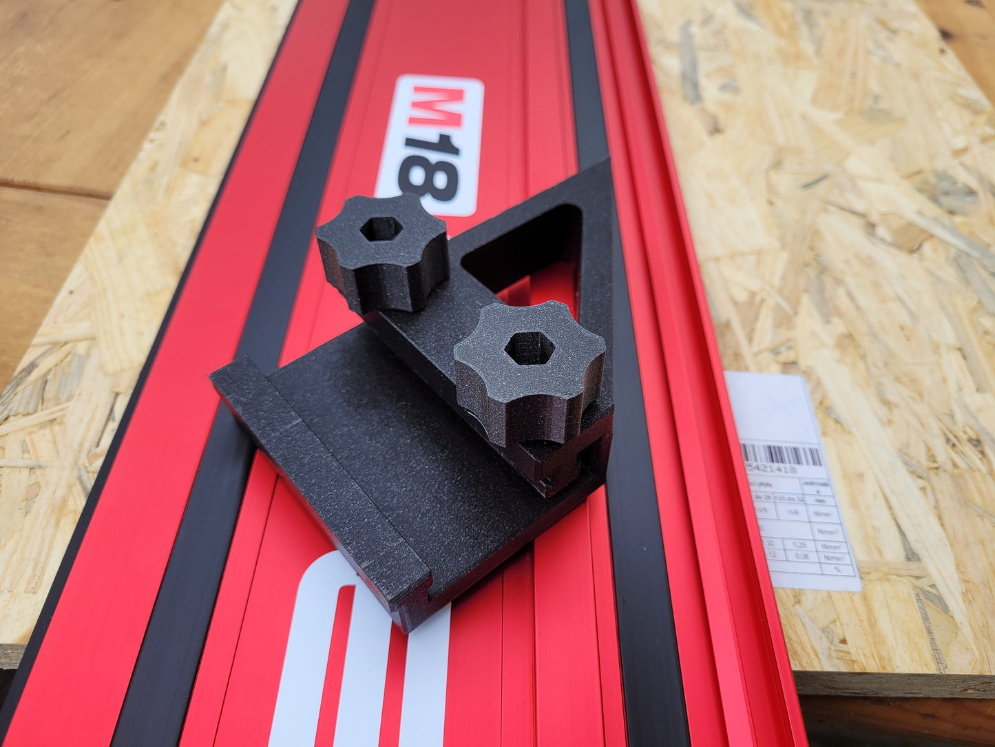 Track rail square fence for Milwaukee M18 rails