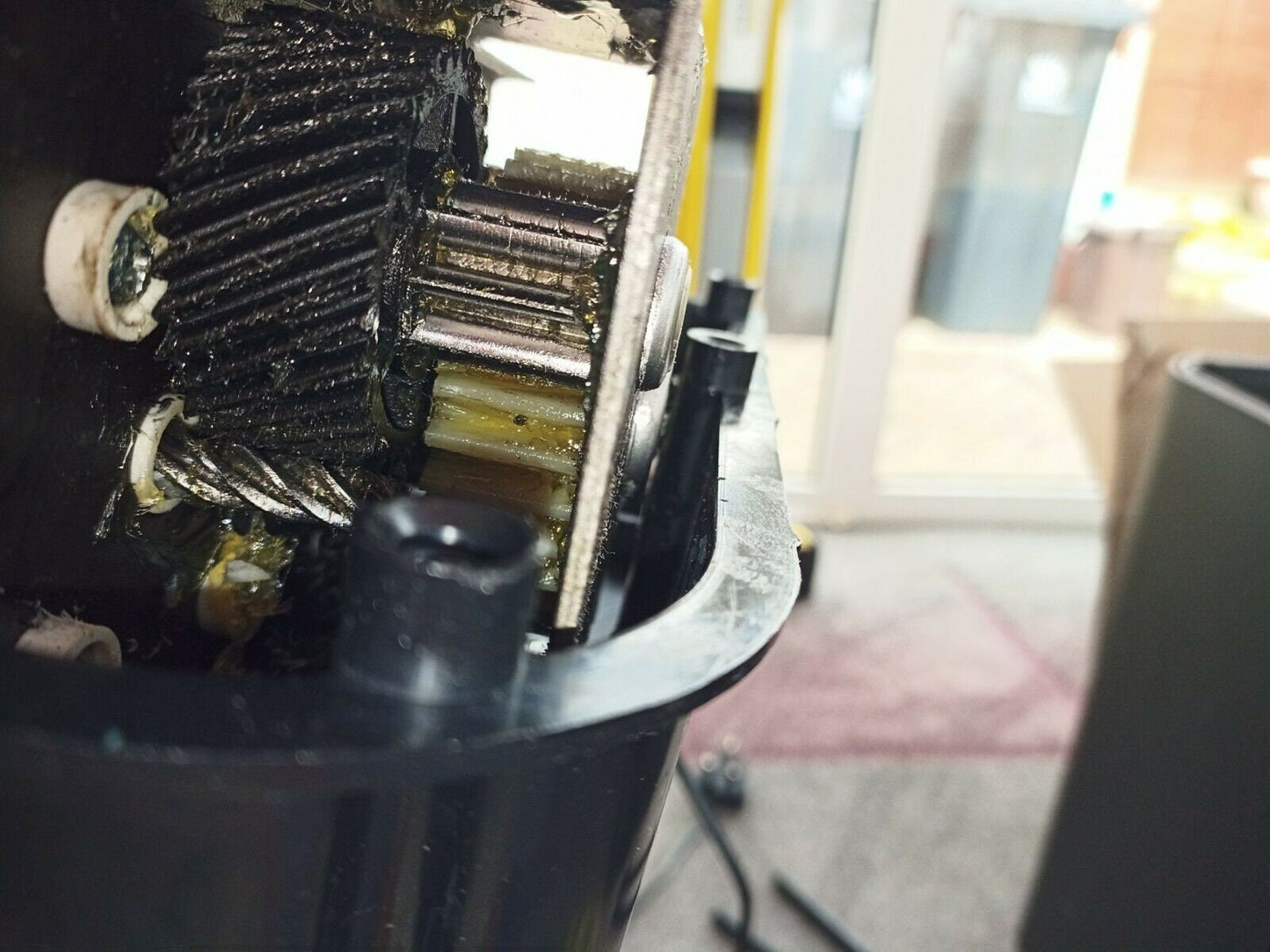 Royal 16mx shredder gear adjacent to motor with metal gear socket