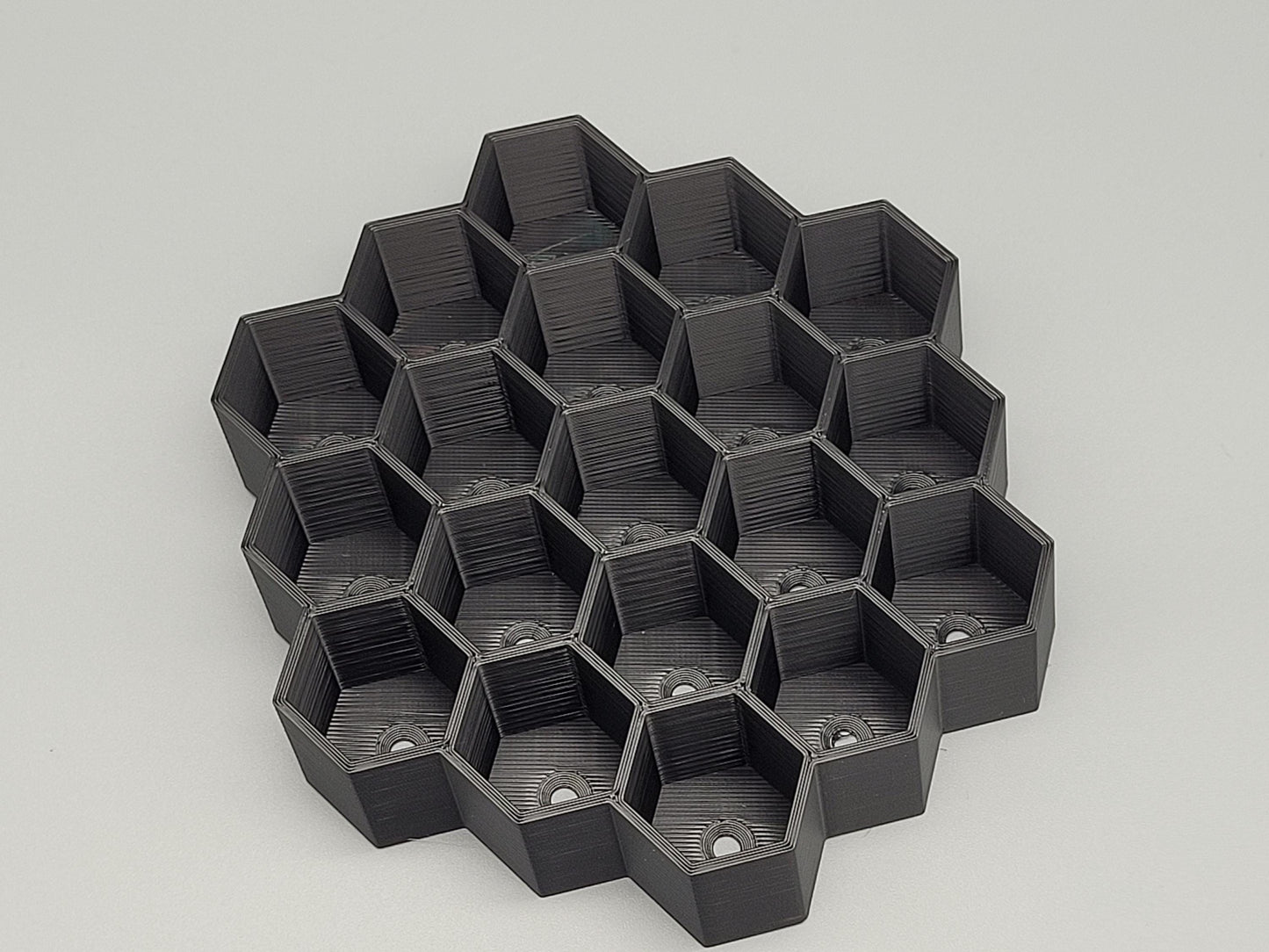 Hex Paint Tube Holder for walls – Fits 7 or 19 x 18ml Bottles | Vallejo Compatible Organizer for Hobby & Miniature Paints