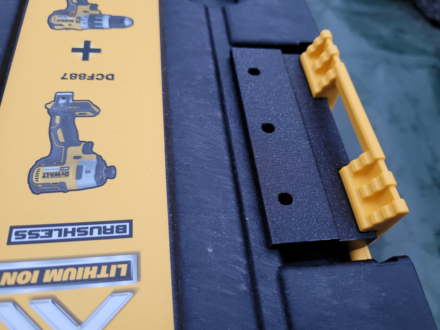 Clippable Toughsystem 1.0 tabletop mount (1 set)