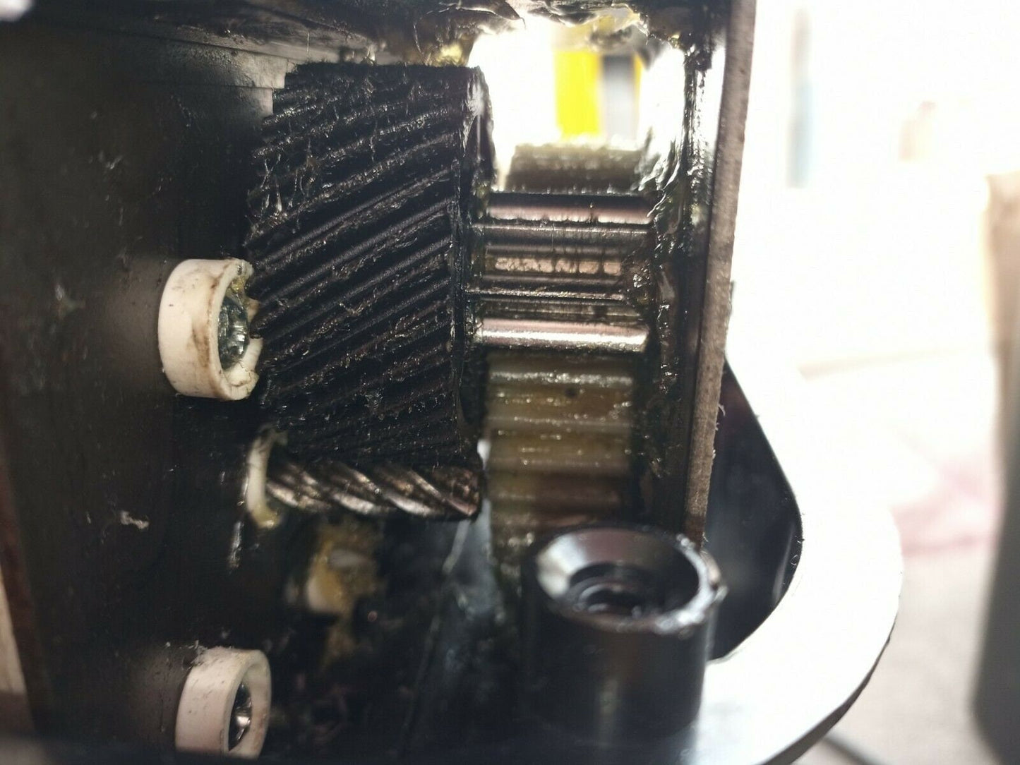 Royal 16mx shredder gear adjacent to motor with metal gear socket