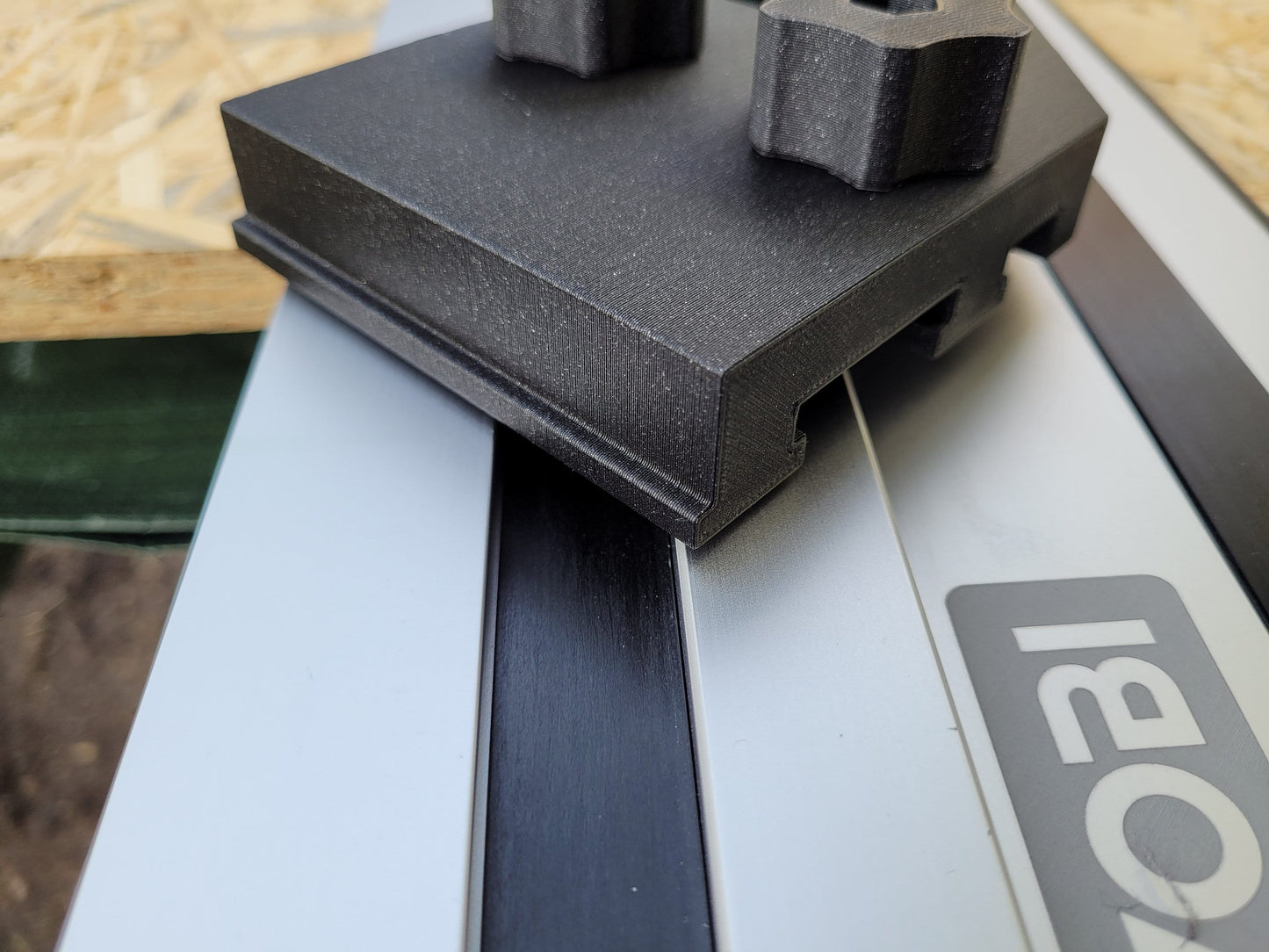 Track rail square fence for Ryobi rails