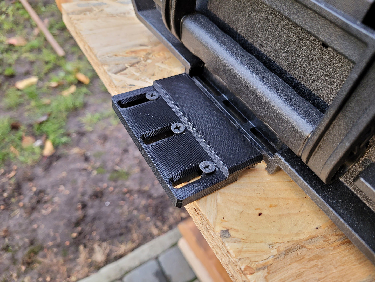 Double holder mount for Dewalt Toughsystem 1.0 and 2.0 (1 set)