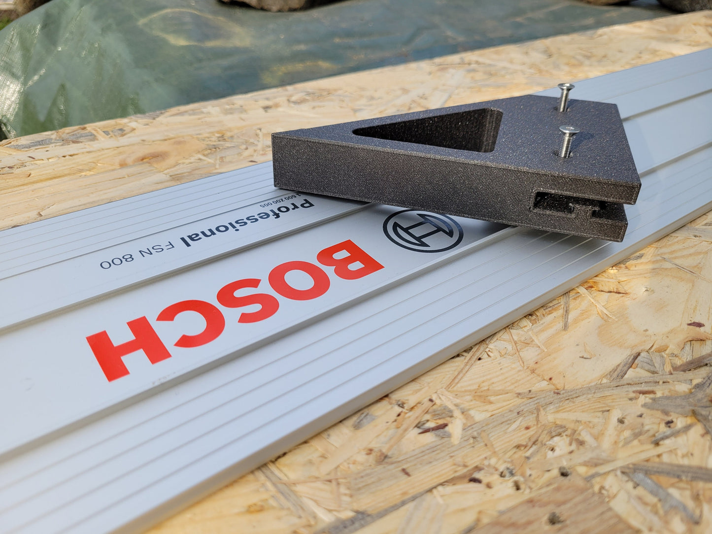 Track Rail Square Fence for Bosch FSN rails, lockable and easy slide fit