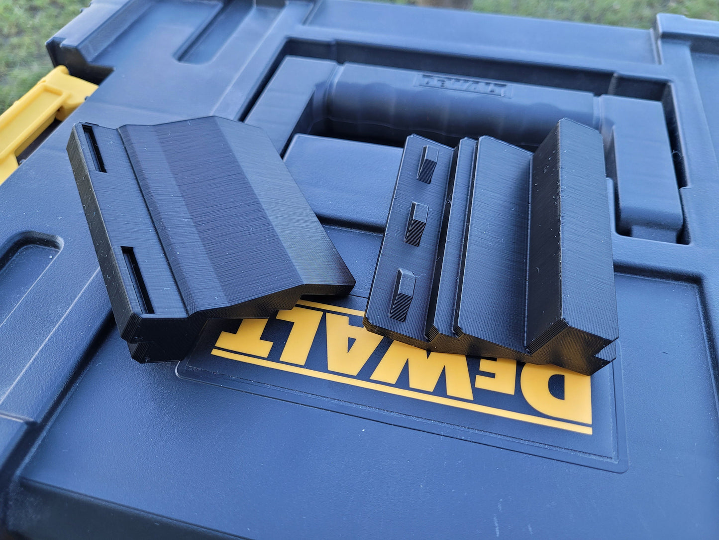 Dewalt Tstak to Dewalt toughsystem 2.0 and 1.0 mount adapter 1 set