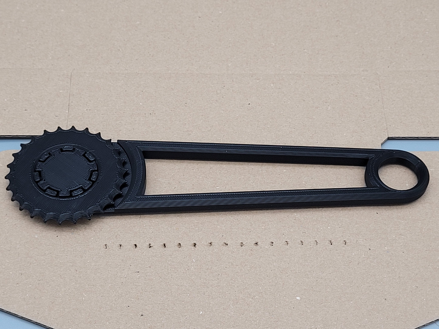 Manual Paperboard Box Punch Tool • Carton Perforator for DIY Crafts & Box Folding