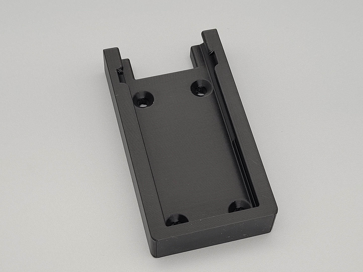 Wall Mounted Festool Battery Holder – Single Battery Storage Bracket