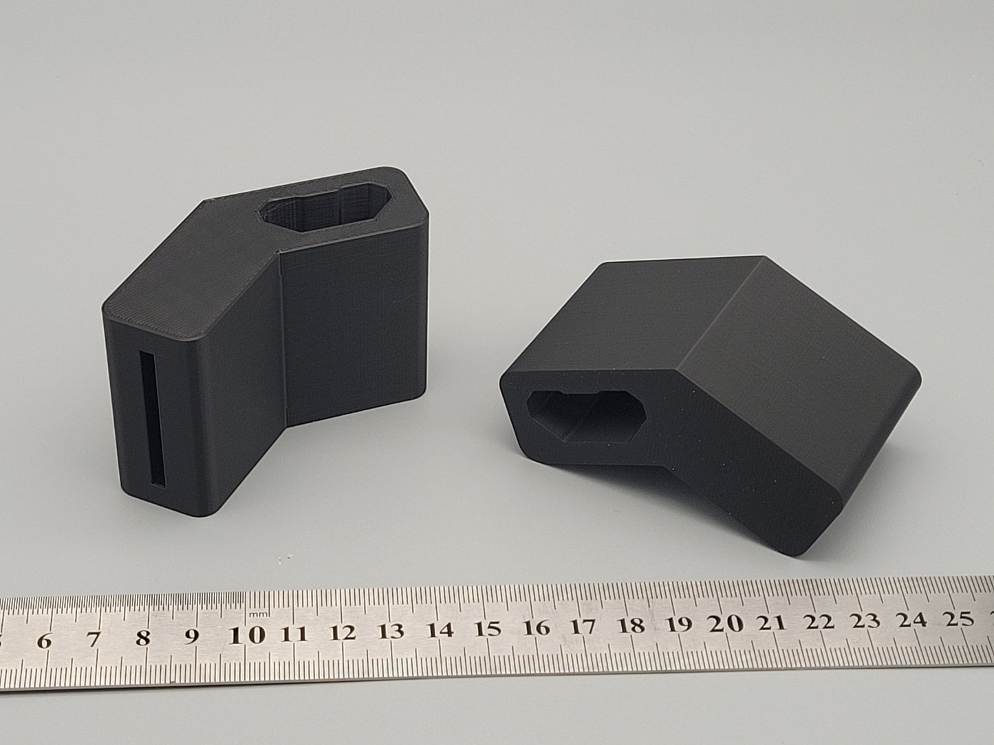 Rail Bracket Set Compatible with Packout™ System – Fits Flat Bar up to 37 × 3 mm (1.46″ × 0.12″)