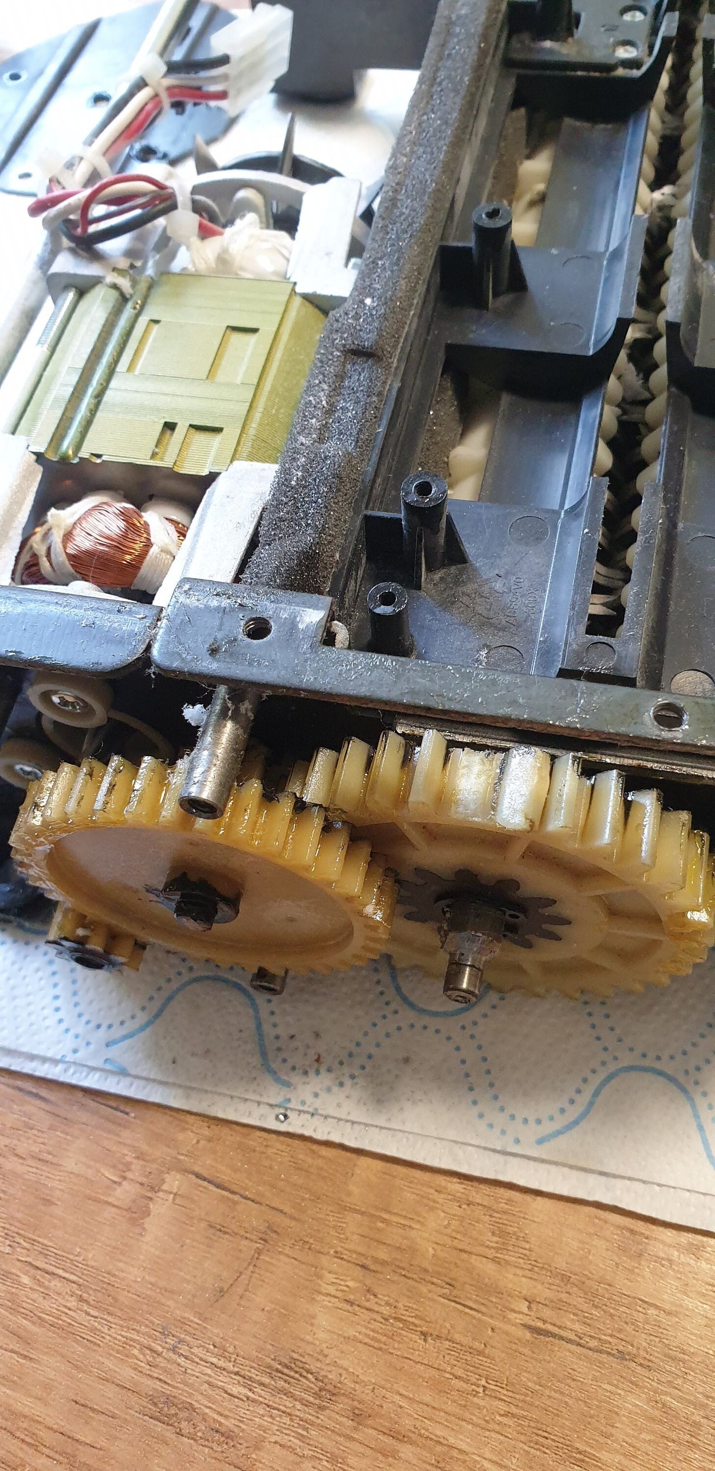 Rexel optimum autofeed+ 45x 50x shredder gear with metal gear socket