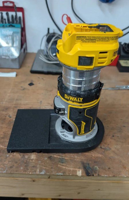 DeWalt Router Plate for Makita and Powertec Guide Rail – Track Adapter Base Plate