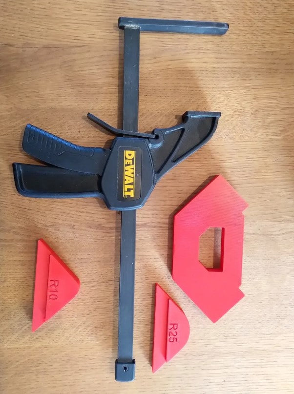 Router Template – Corner Radius Jig compatible with DeWalt 6x12mm clamps