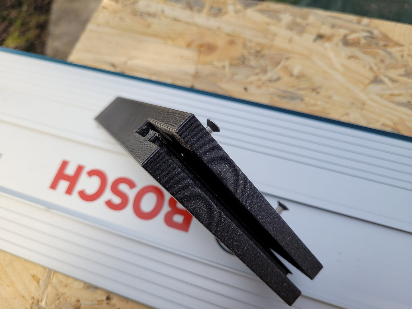 Track Rail Square Fence for Bosch FSN rails, lockable and easy slide fit