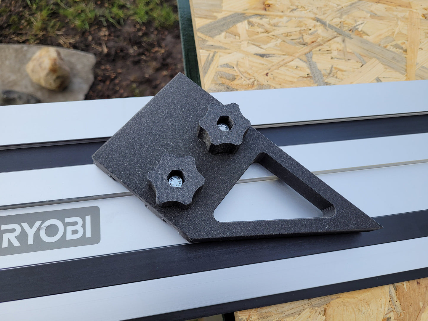Track rail square fence for Ryobi rails