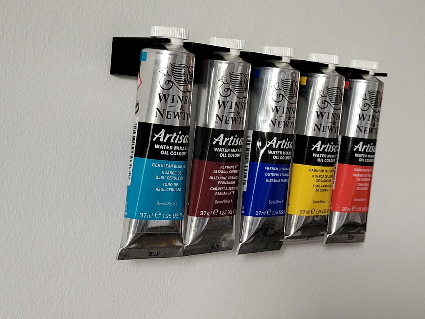 Paint Tube Holder for walls – Fits 5 x 37ml Tubes – Windsor & Newton Compatible – Organizer – Dept 502
